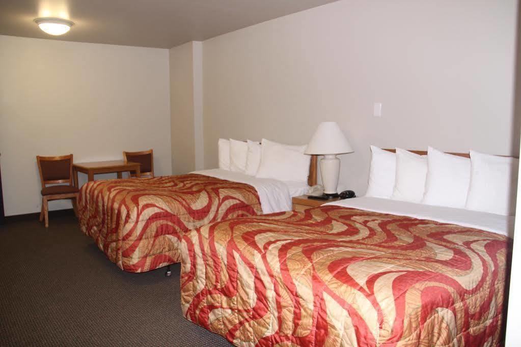 Aladdin Inn And Suites Portland Exterior photo